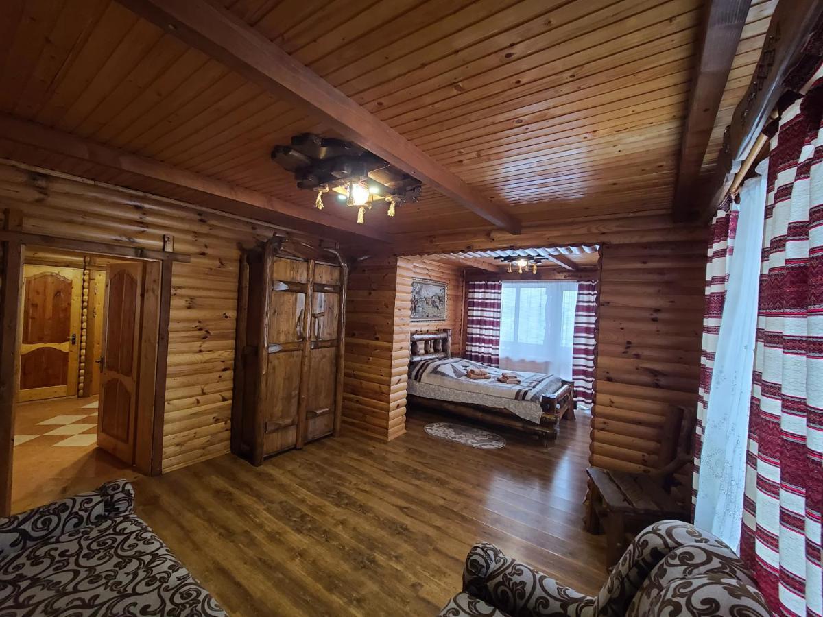 Hotel гуцульська хата 2*