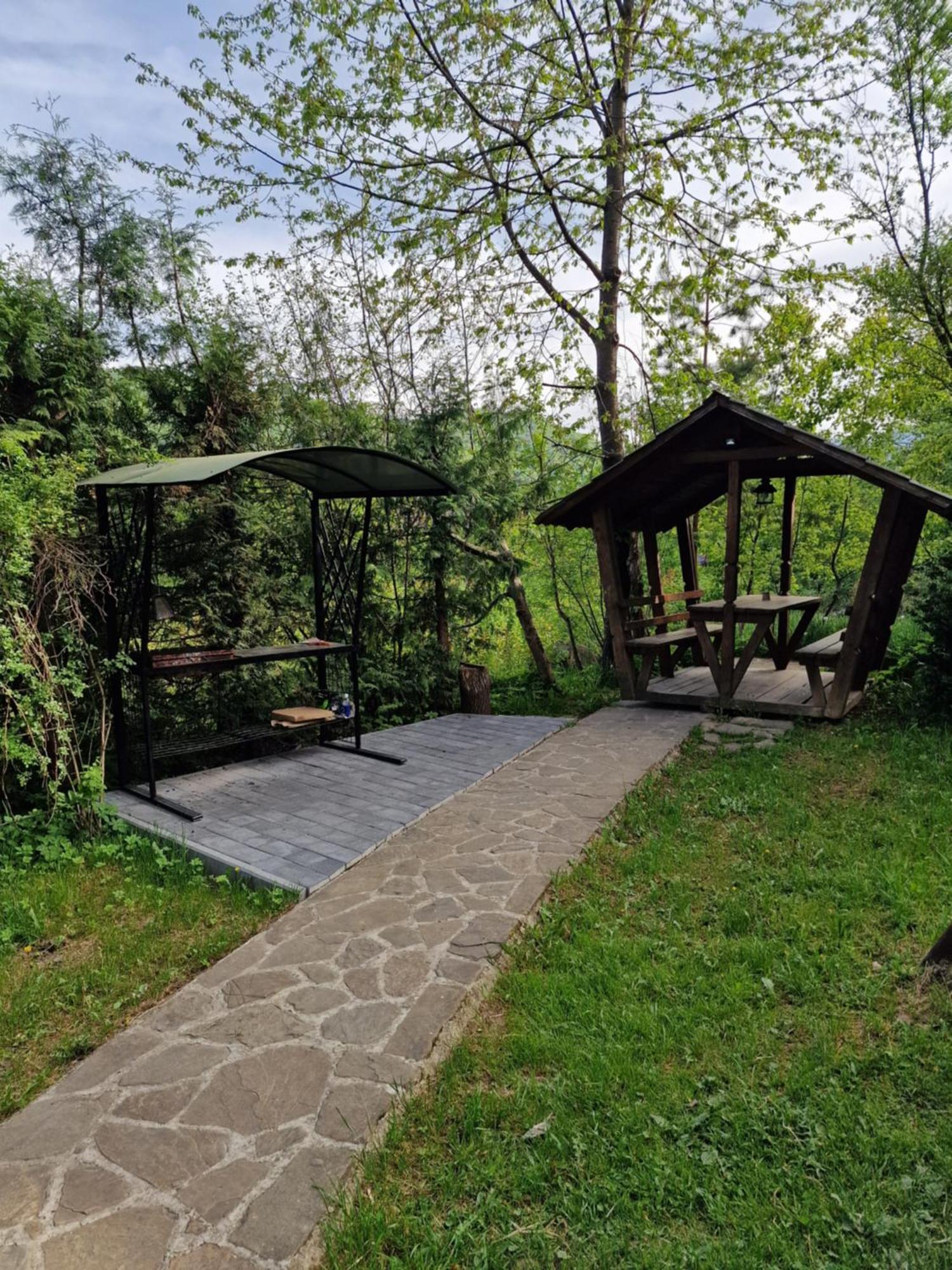 Hotel гуцульська хата 2*